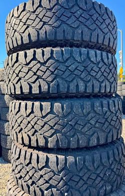 285.75.18 Goodyear tires Con Excelente calidad Las 4