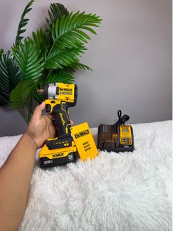 Dewalt 1/2” Impact Wrench Combo Kit 20v