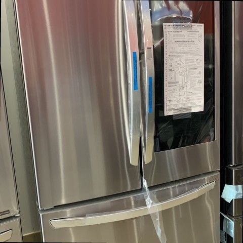 LG InstaView 27-cu ft French Door Refrigerator with Ice Maker and Door within Door (Printproof Stainless Steel U 6TZ