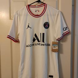 New Air Jordan Paris Saint-Germain Player Edition 2021 Season Sports Size Medium