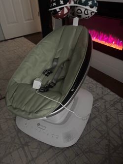 Baby swing