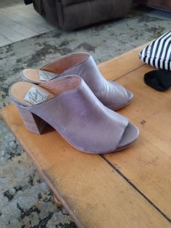 vintage mule slip-on wedge  only worn once  size 8 1/2