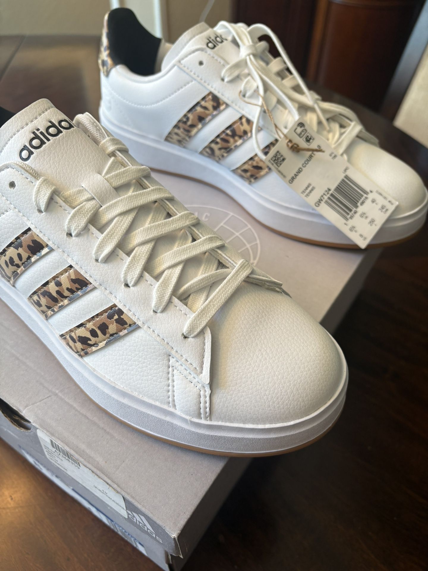 White Adidas Women’s Sneakers