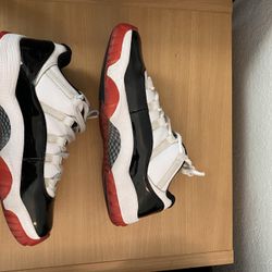 Air Jordan 11 Retro Low Concord-Bred 