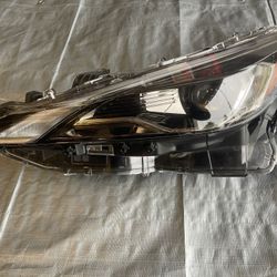 2021 2022 Toyota Mirai Headlight