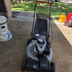 Murray 140cc Self Propelled Mower Like New $260/ SEMINUEVA PRECIO FIRME $260