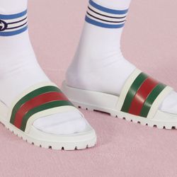 Men’s Gucci Slides Size 8