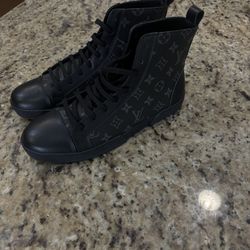 Louis Vuitton Shoes