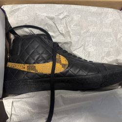 Supreme X Nike SB Sneakers Size 12 Black 