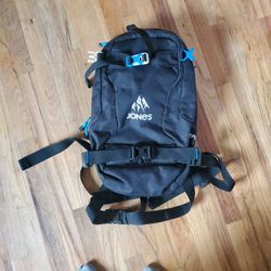 Jones Snowboard/skate Board Backpack