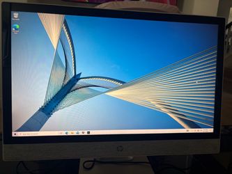 HP All-in-One Desktop PC | i5-7400T | 12GB RAM | Large Screen | $100 OBO