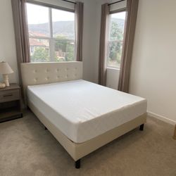 Like New Queen Bed Frame And Mattress 