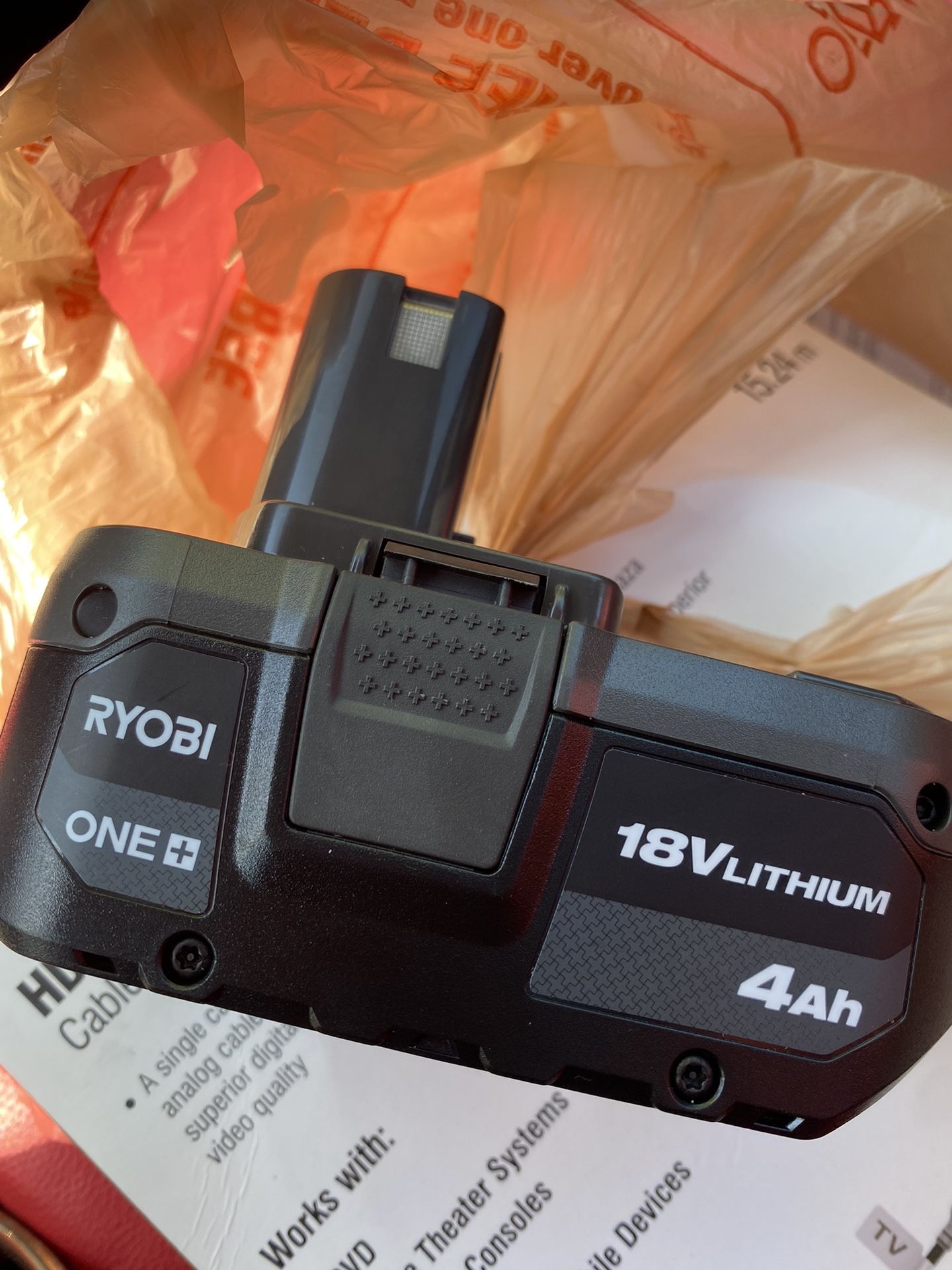 Rayobi 18v lithium 4AH