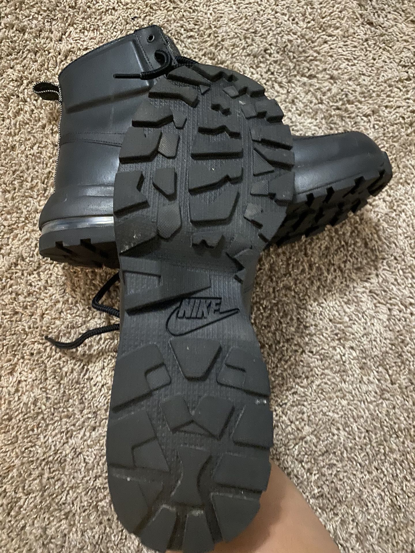 Nike Boots Size 11