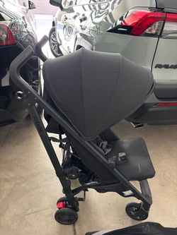 Uppababy Travel Stroller and Travel Bag
