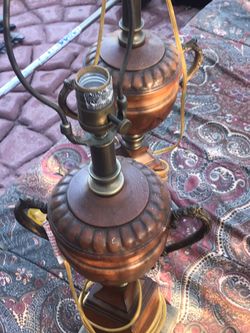 Set of 2 Beautiful lamps from Room To Go bought a fees months ago