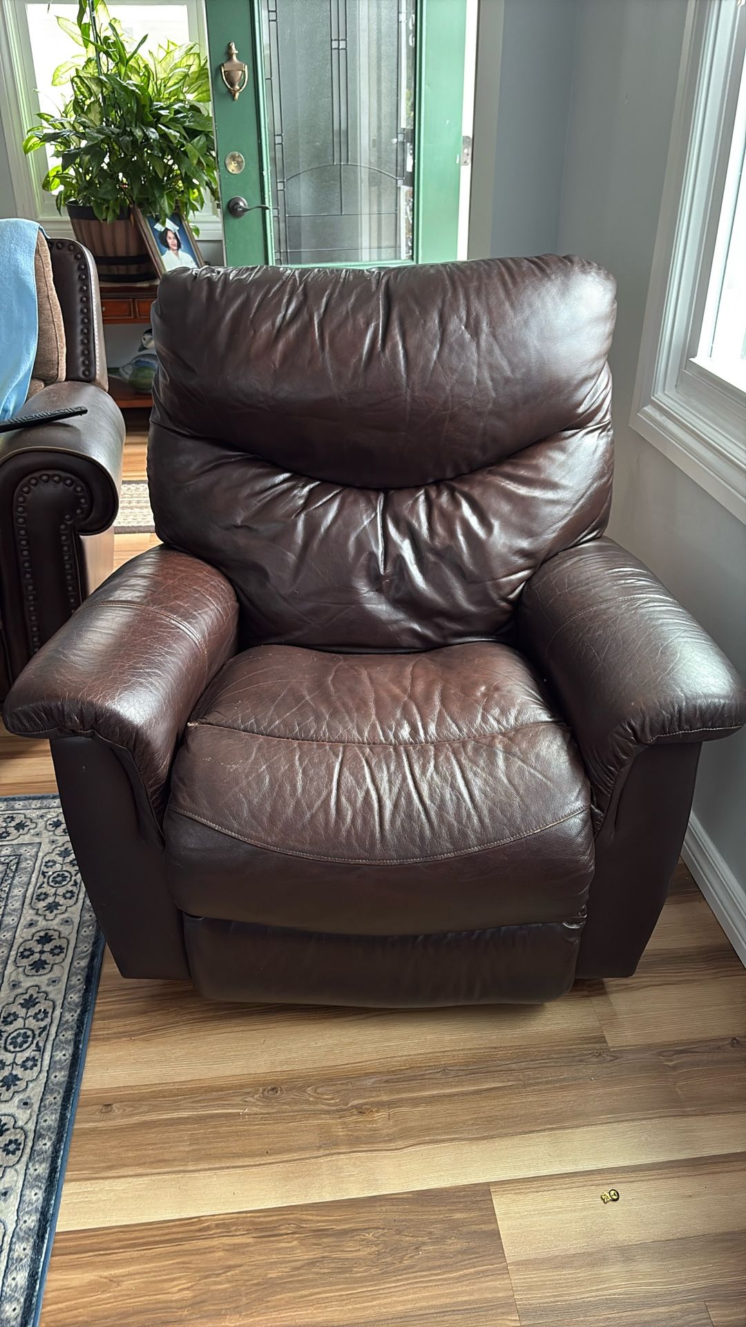 Recliner Sofa