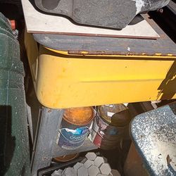 Old Parts Cleaning Table
