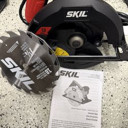 Skil Circular Saw New 