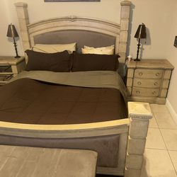 King Master Bedroom Set (BENCH NOT INCLUDED)