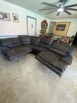 Couch sectional