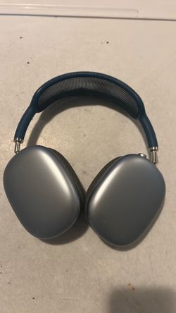 Apple headphones