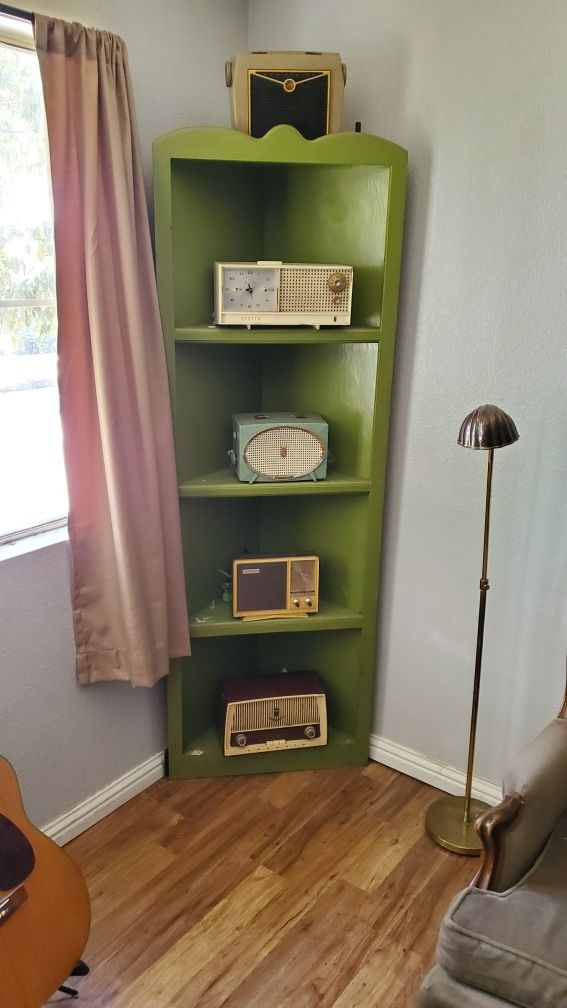 Vintage radios with corner shelf