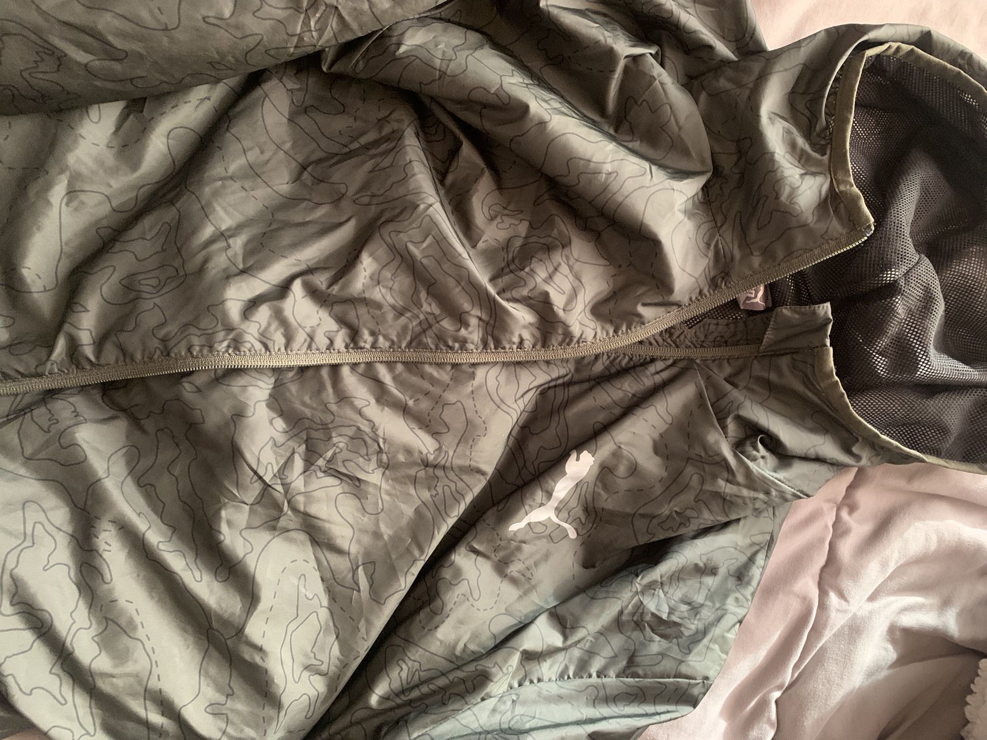Puma Windbreaker 