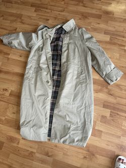 AUTHENTIC BURBERRY LONG TAN 