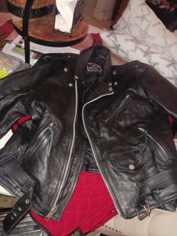 MENS HEFTY DUTY REAL LEATHER BIKERS LOOK JACKET SZ XL 1ST 25$ GETS IT ...THIS WORTH 100 OR MORE