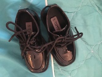 Zapatos número 5 de bb