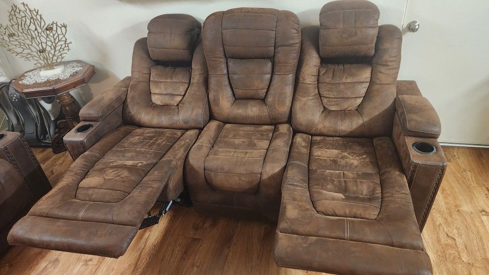 Eric Church Collection sofa with 2 recliners and loveseat with 2 recliners. Chair recliner . Brown microfiber