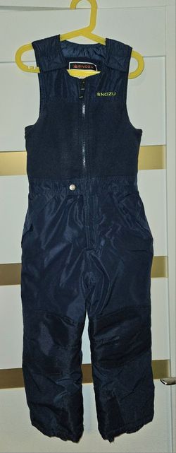 Kids snow pants size 6