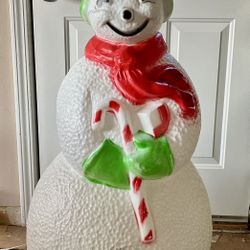 Christmas Multicolor Indoor & Outdoor Blow Mold Snowman Light Size Large