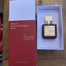 New Baccarat Rouge 540 Extrait de Parfum – 2.4 FL OZ (70 ML)