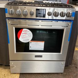 Slide-in Gas Stove