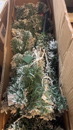 Christmas Tree Lights Up 6 Ft