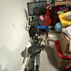 Echelon Stationary Bike