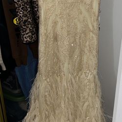 Beautiful Unaltered Prom Dress