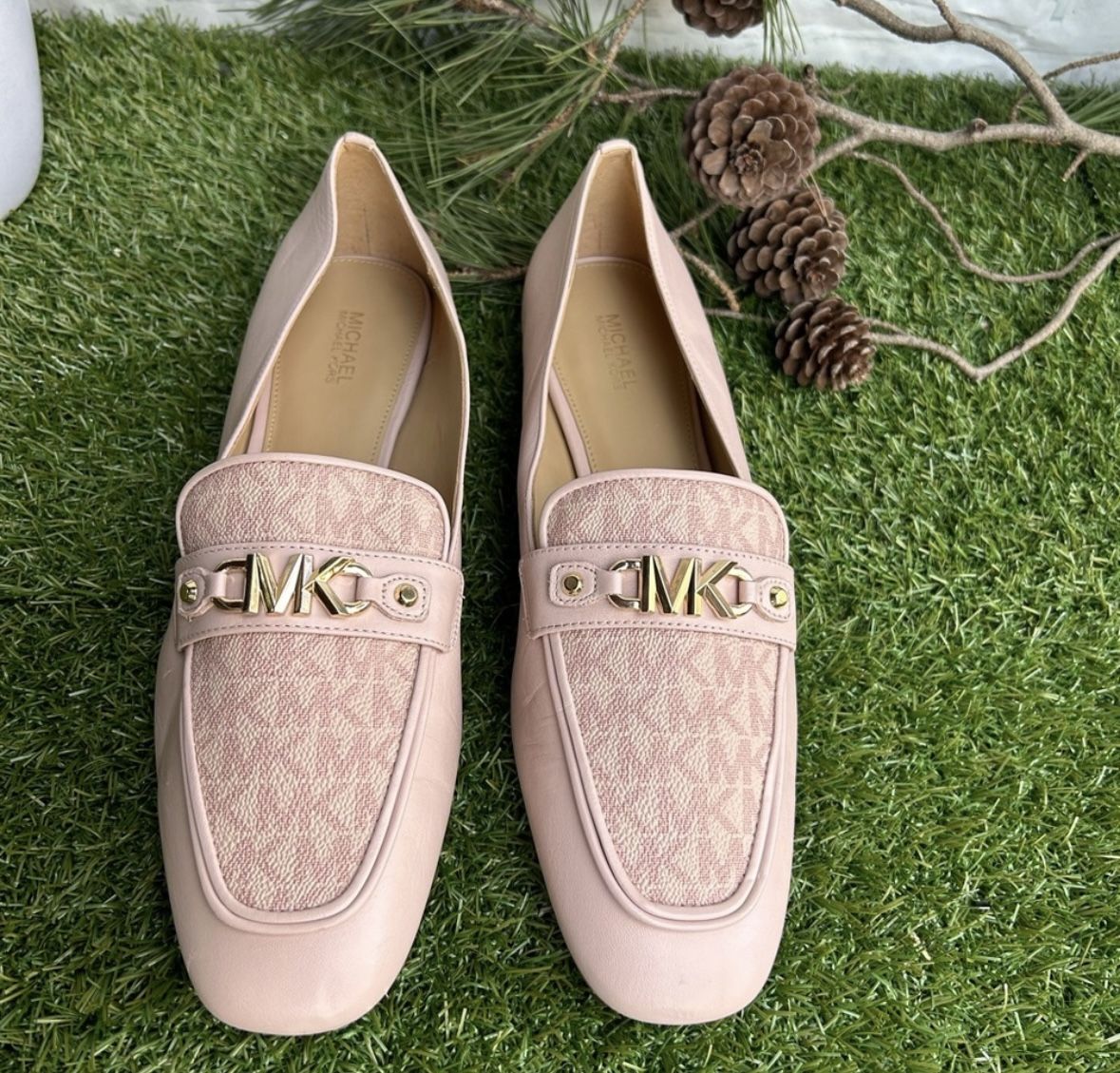 Michael Kors Women's Farrah Slip-On Loafer Flats in blush size 9.5