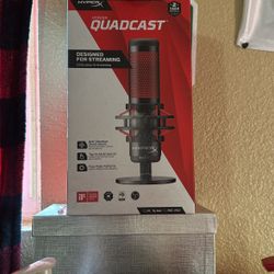 quadcast microphone 