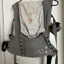 Ergo Baby Carrier