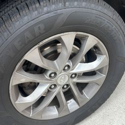 Selling New Tires