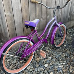 18” Girls Cranbrook Cruiser Bike 