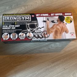 Iron Gym Pull Up Bar 