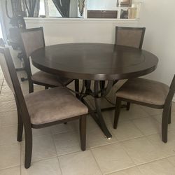 Dining table sets for 4