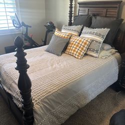 QUEEN SIZE BEDROOM SET