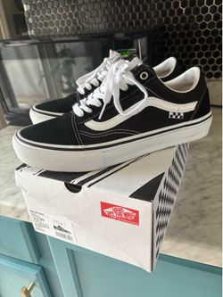 SKATE OLD SKOOL VANS (Men’s size 9)