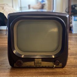 Vintage Motorola TV (1950’s)