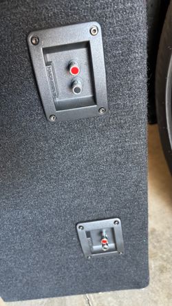 2 10 inch kickers comp VR 10 2ohm with box